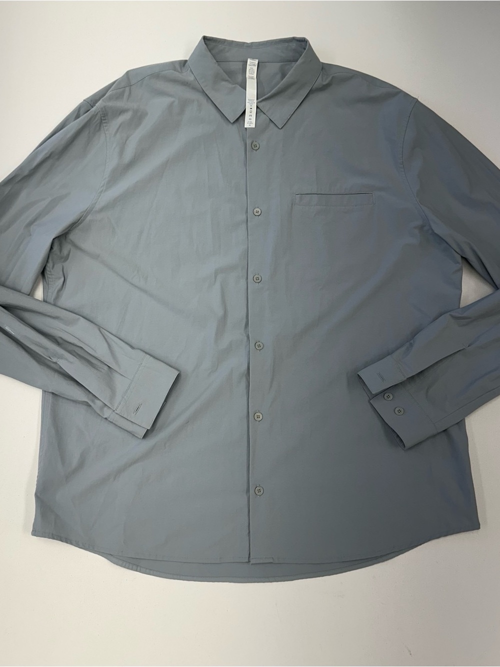 Lululemon Off The Chain Button Down Shirt Mens 2XL Gray Long Sleeve Reflective